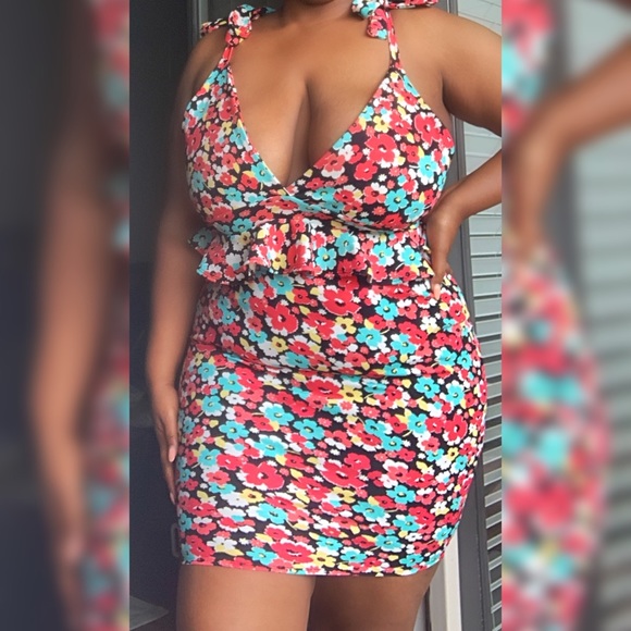 Rebdolls Dresses & Skirts - Rebdolls 2X floral Two piece skirt set